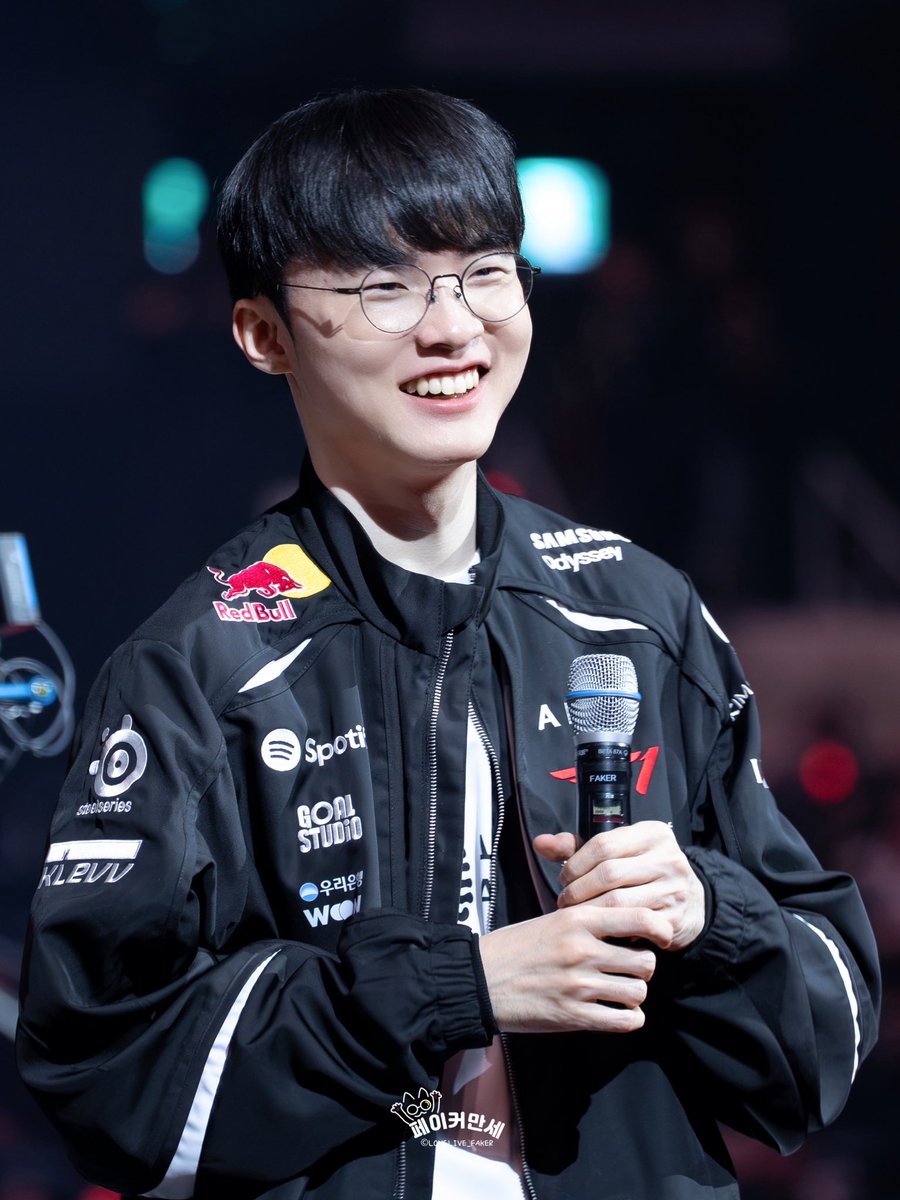 페이커만세 tweet media