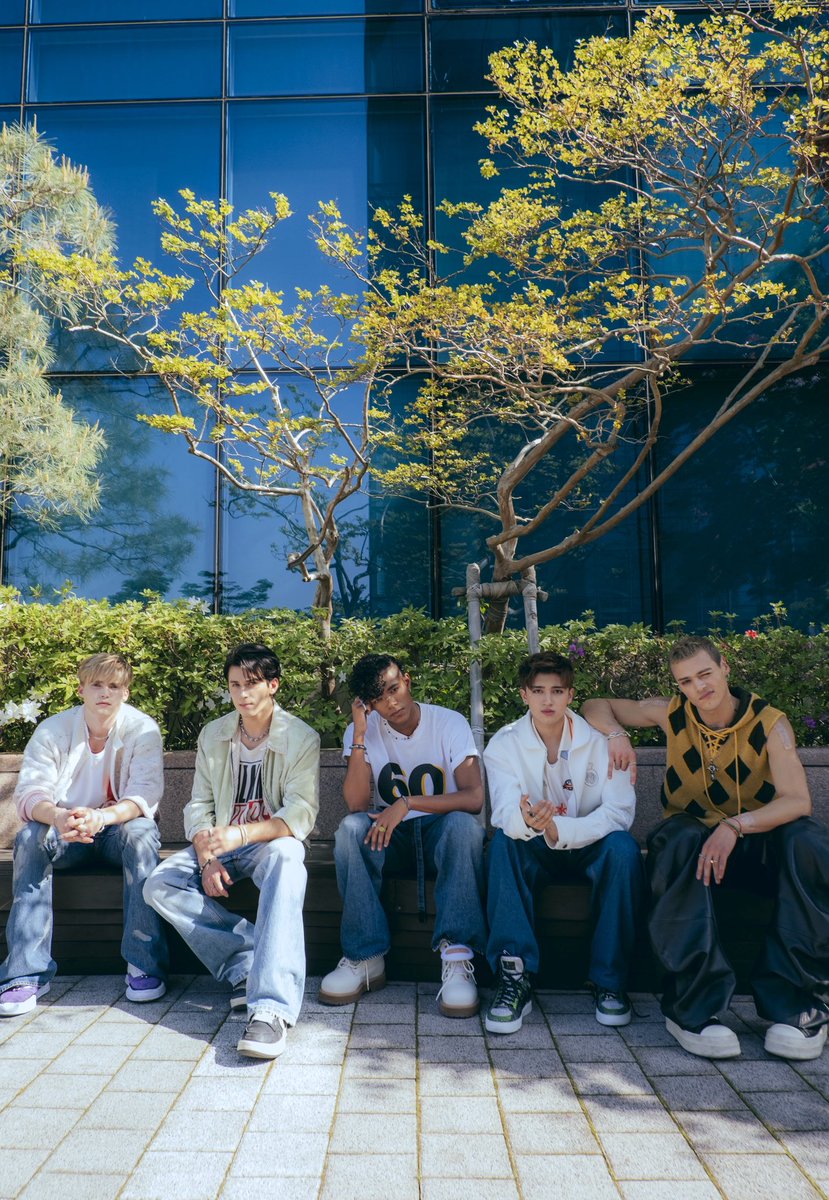 VELOCIDADE en Show! Music Core
❤️‍🔥🏁 

youtu.be/9-CbCyoPTL8?si…

#SANTOSBRAVOS #STBV_Korea #VELOCIDADE #산토스브라보스