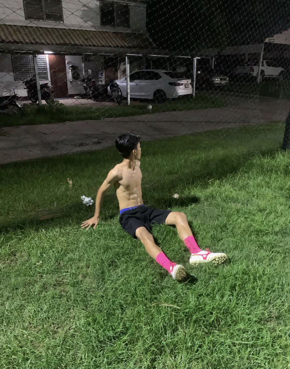 ดิว💦 tweet media