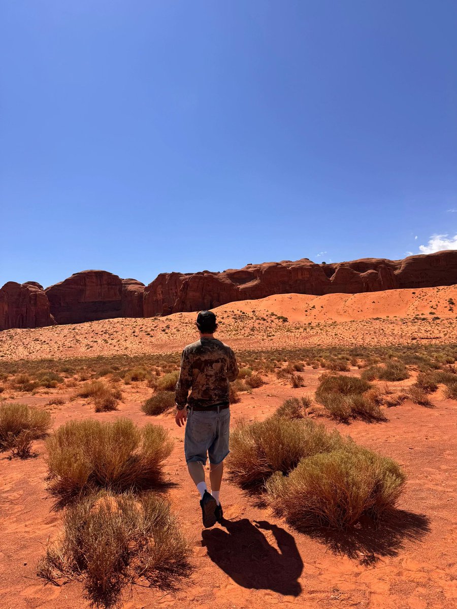 رحال tweet media