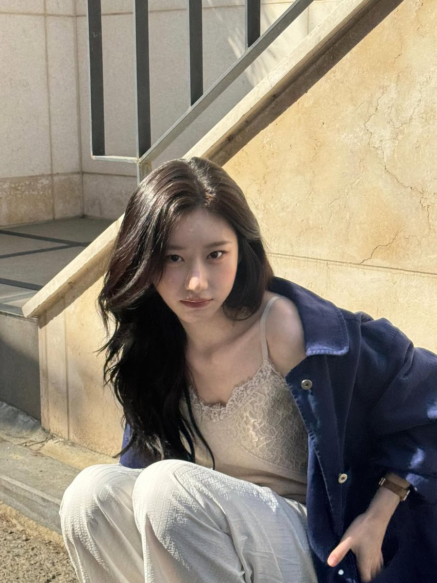 chaeryeong pics tweet media