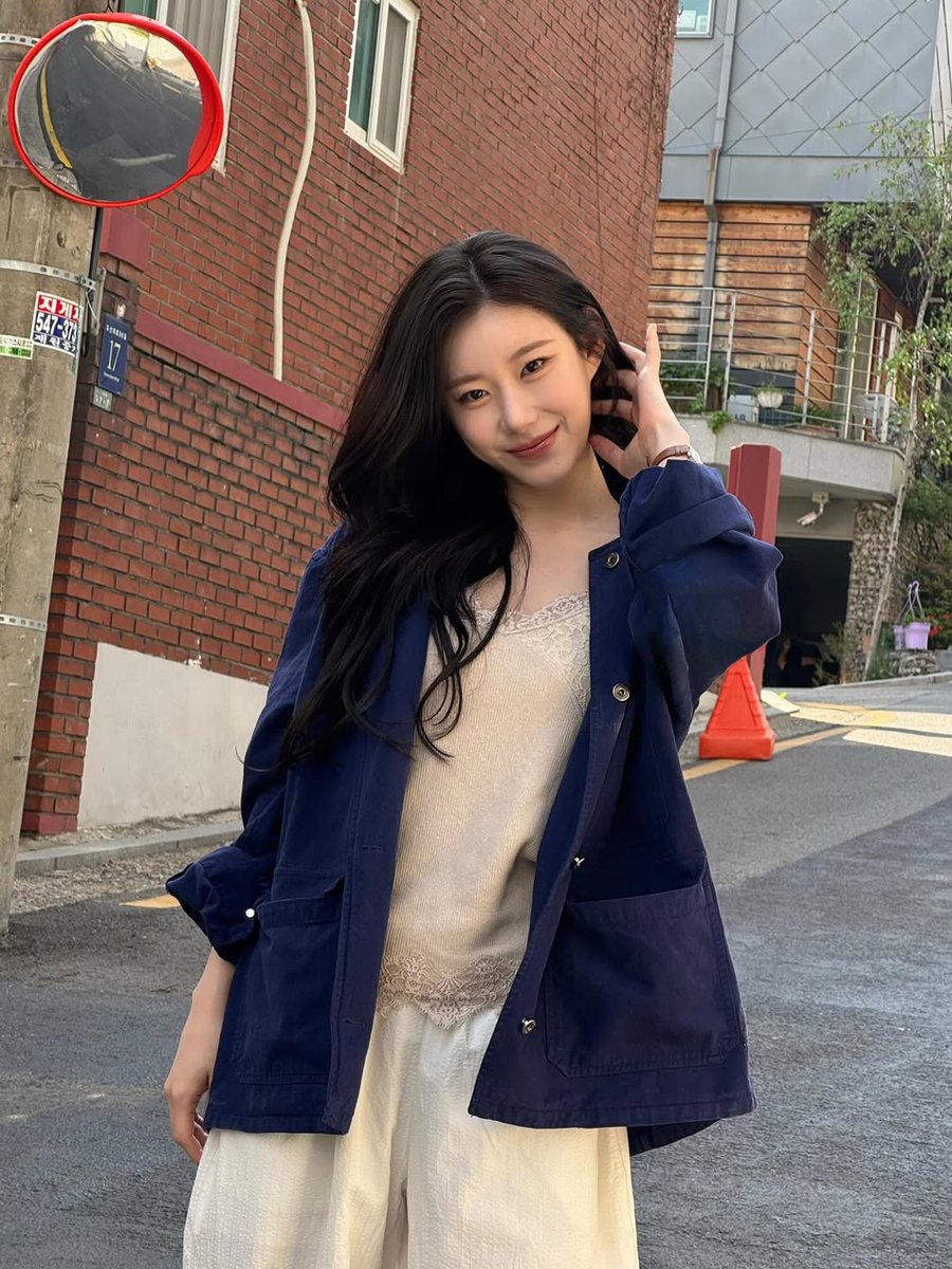 chaeryeong pics tweet media