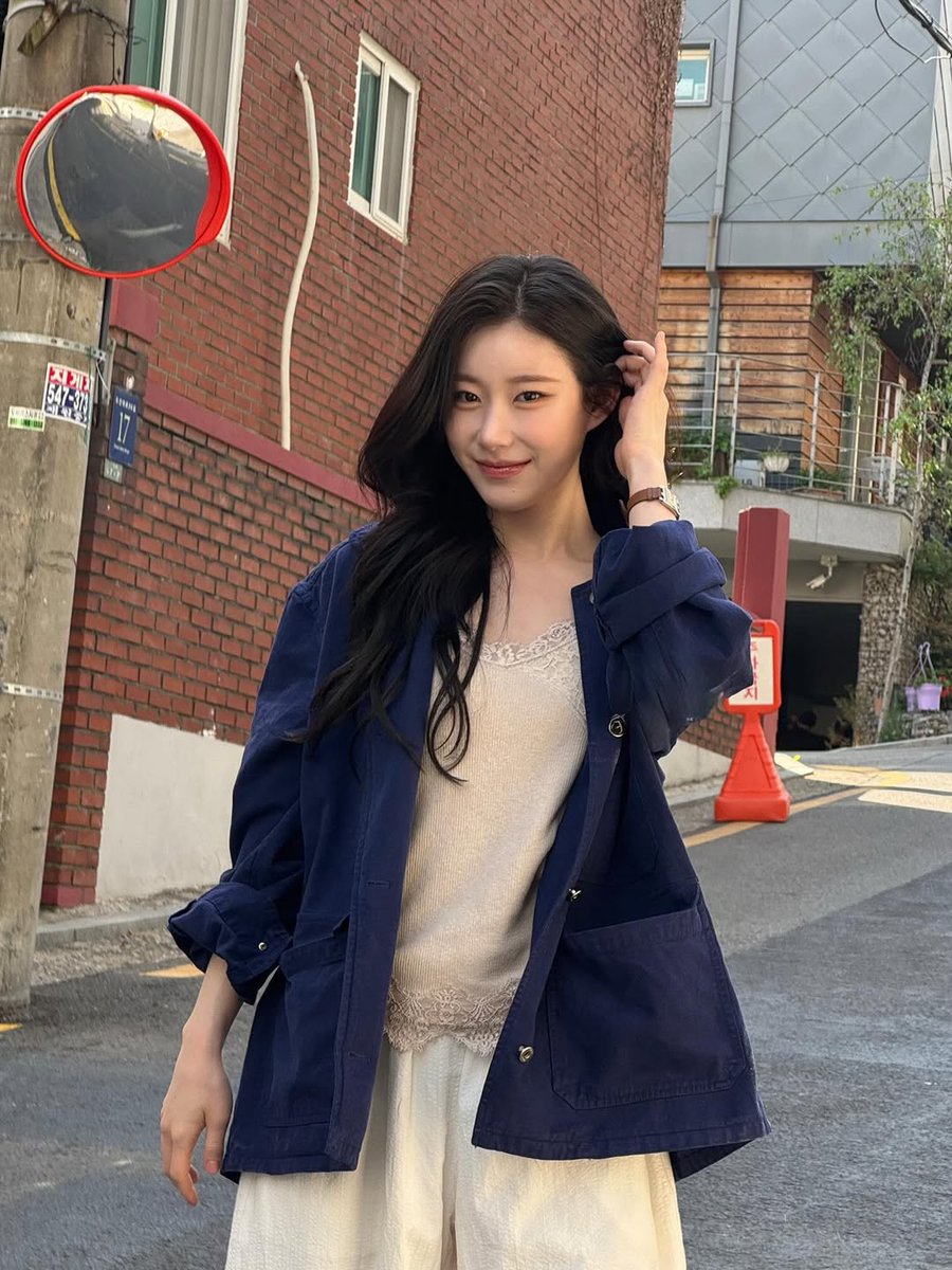 chaeryeong pics tweet media