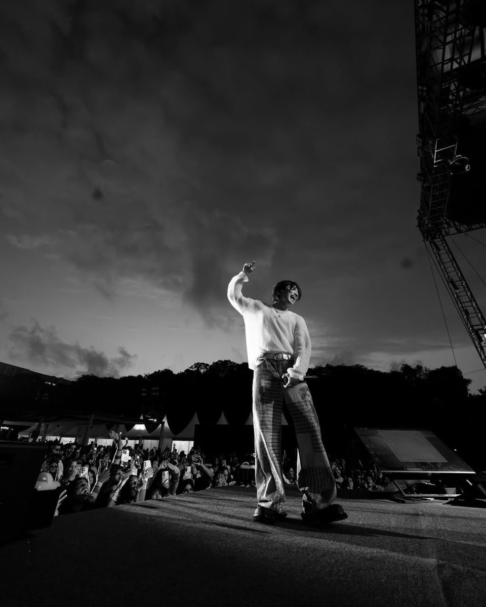 ‧₊˚ᴅɪᴍᴏ ɪɴ ᴘᴏᴄᴋᴇᴛ ˚₊‧ tweet media