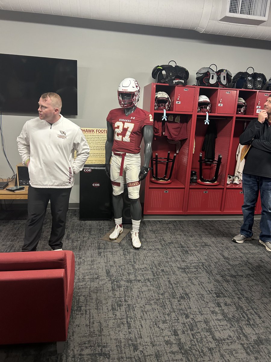 Murchamania's tweet photo. Merrick had a great day visiting @coecollegefb for Junior Day! Top teir program and they really know how to do it! Really appreciate them for inviting Merrick out! https://t.co/8qZhmodBRj