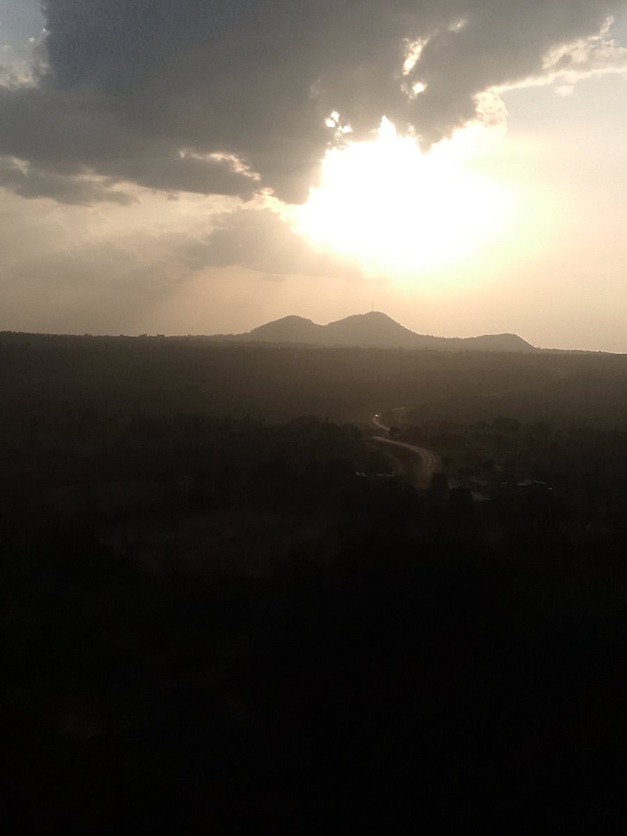 Nico_mutua11's tweet photo. sunset shots.
#kitui https://t.co/9W8DmocIa0