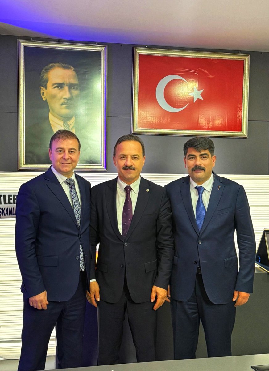 hcahitkose's tweet photo. Karaman’da 🗝️ diyor ✔️ https://t.co/2qN6QggZxG