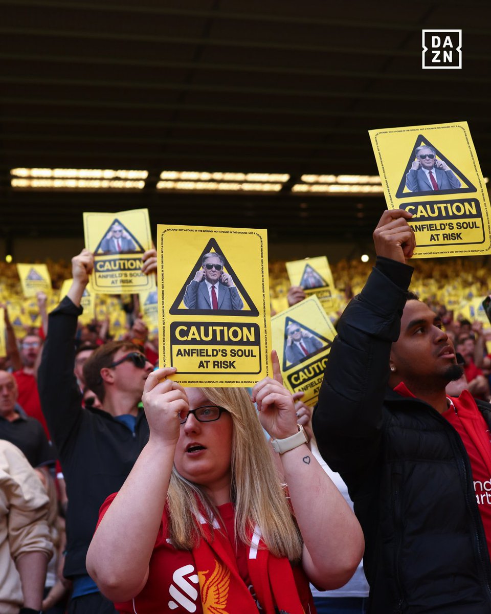 DAZNFootball's tweet image. The Kop turns yellow in protest 🟡
Liverpool fans make their stance clear on ticket price rises. #PremierLeague