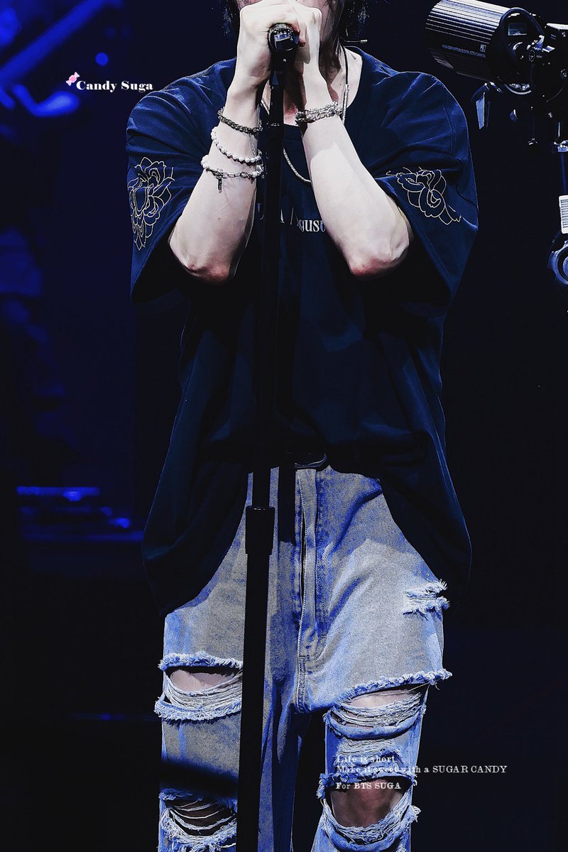 armygdala309's tweet image. 230426 🖤

#SUGA #슈가 #AgustD