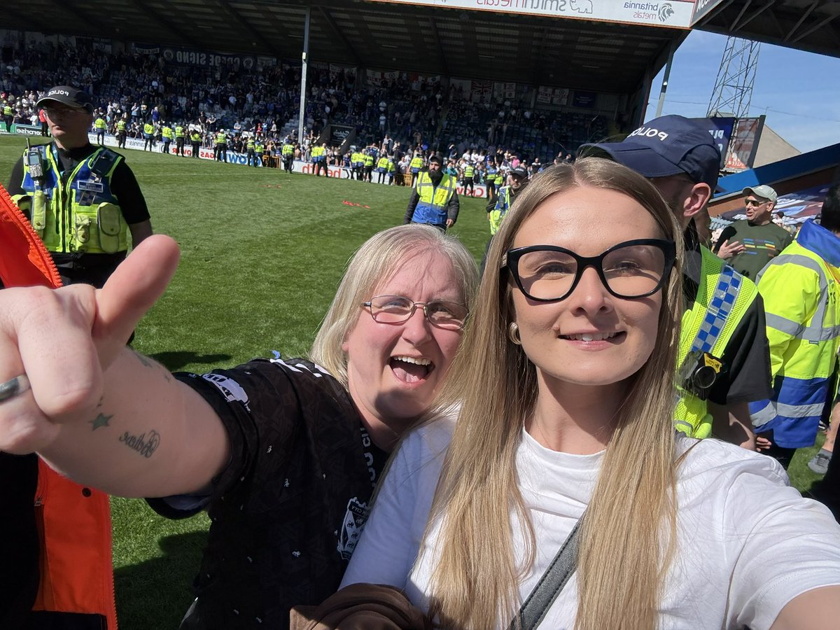 Chloe Watson tweet media