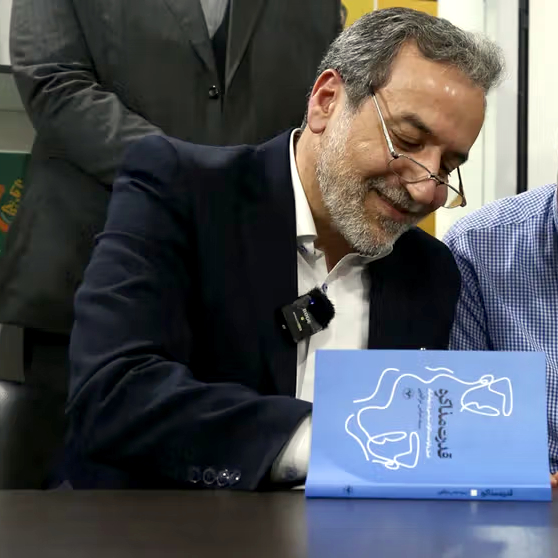 Vahid Online tweet media