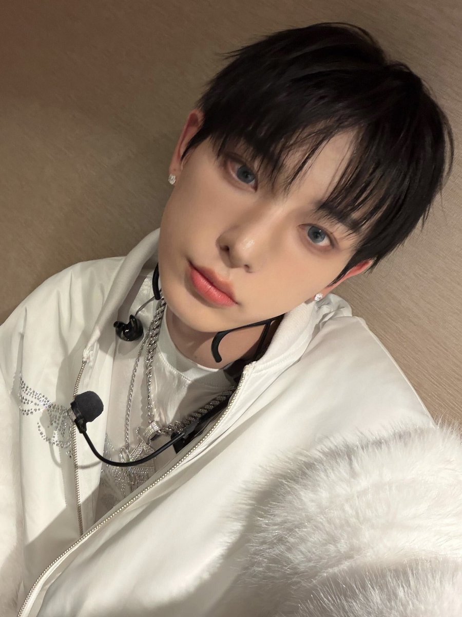 はに★ tweet media