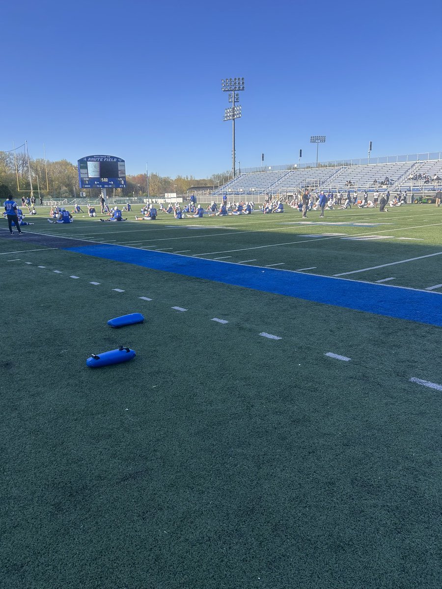 NoahHolliday_'s tweet photo. Had a good time at Central Connecticut Yesterday For the Spring Game  ! Looking forward to be back here for a visit ! https://t.co/UBEaZxpX95