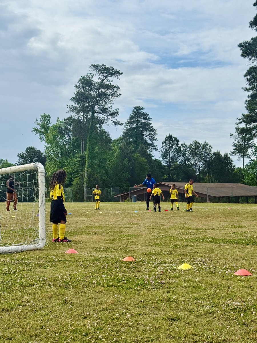 Supernova Momma tweet media