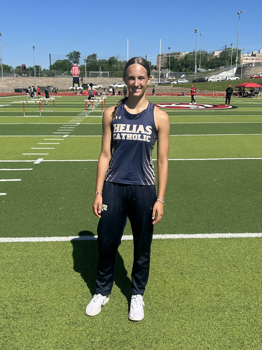 Helias Track & Field tweet media