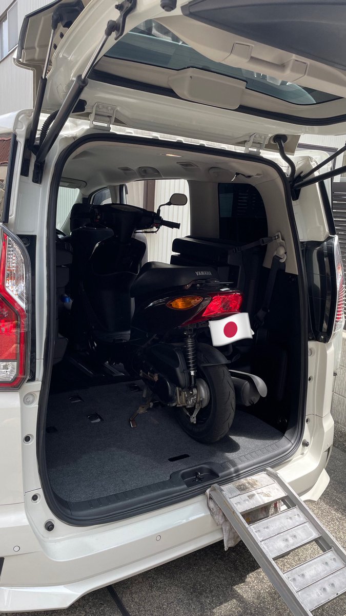 なーちん tweet media