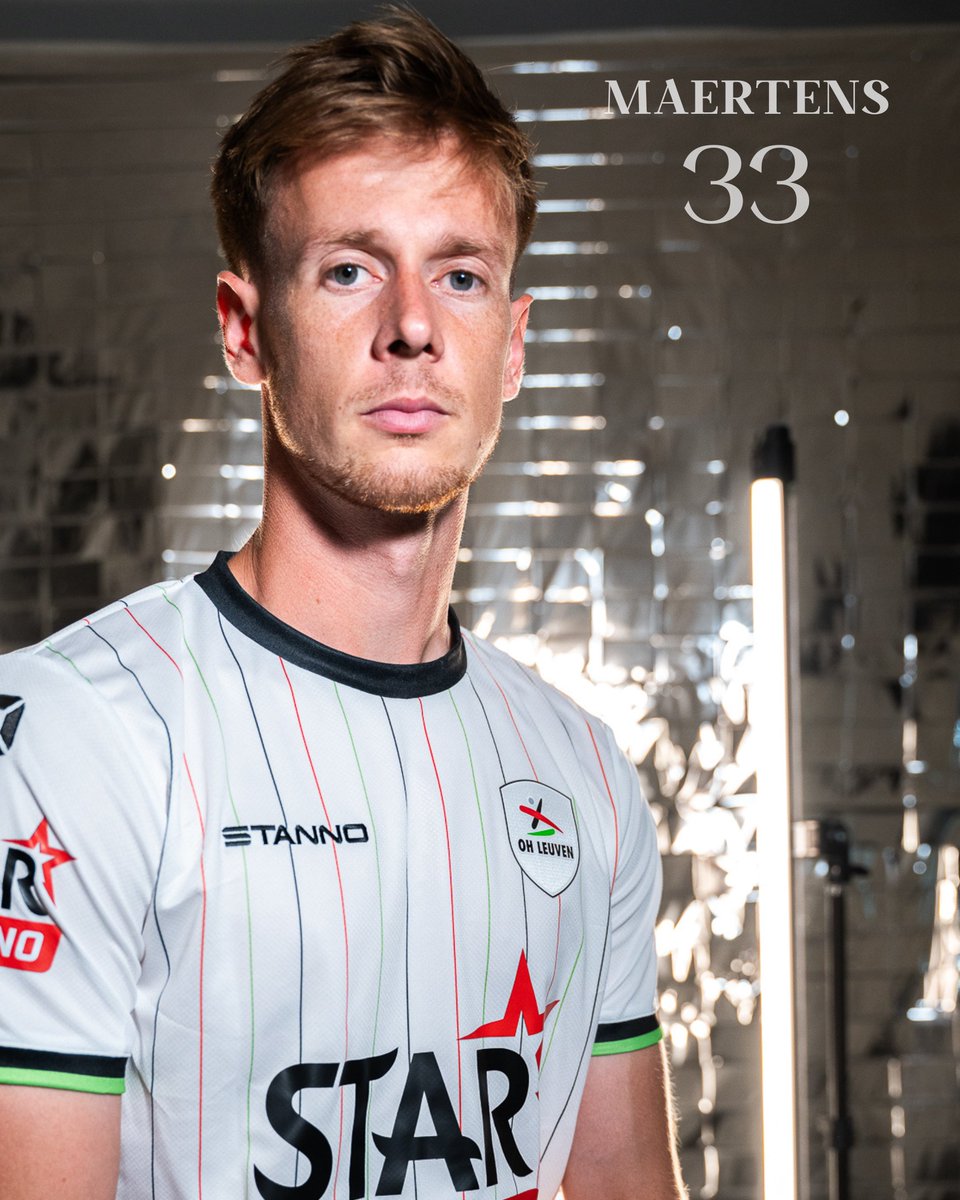 OHLeuven's tweet photo. 🟢 Maertens, Vaesen, Ikwuemesi
🔴 Kaba, Verlinden, Maziz

76' | 🔄 | 0-2 | #OHLCHA https://t.co/wniazsZlKn