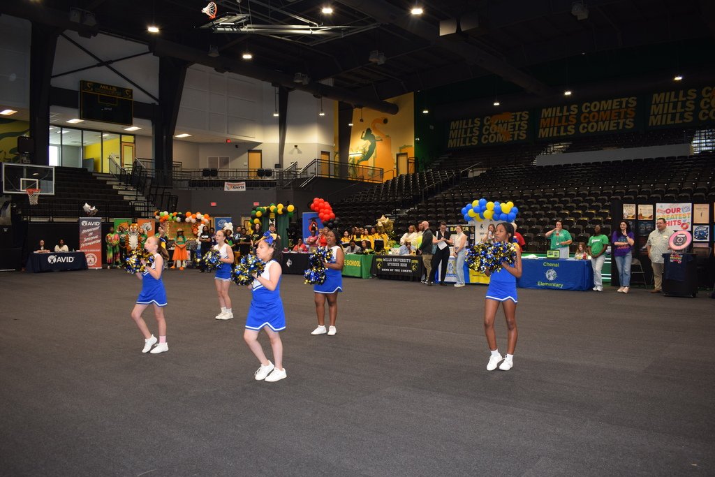 SHESBears's tweet image. Come by and see us today at the PCSSSD Showcase &amp;amp; Career Expo! Until 12 p.m. this morning, we are inviting people to learn more about joining our team! #PCSSDproud #ServeAll