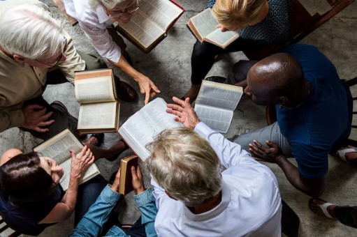 yomelijah's tweet image. #writerLift #writerslift #writers #georgian #ღმერთი #იესო #ქრისტე #იესოქრისტე #ბიბლია #ქართული #საქართველო
ბიბლიისელემენტარულისწავლება (დააწკაპუნეთ ქვემოთ მოცემულ ბმულზე ბიბლიის შესწავლის სტატიის სანახავად):
yomelijah.fr/meditation/%e1…