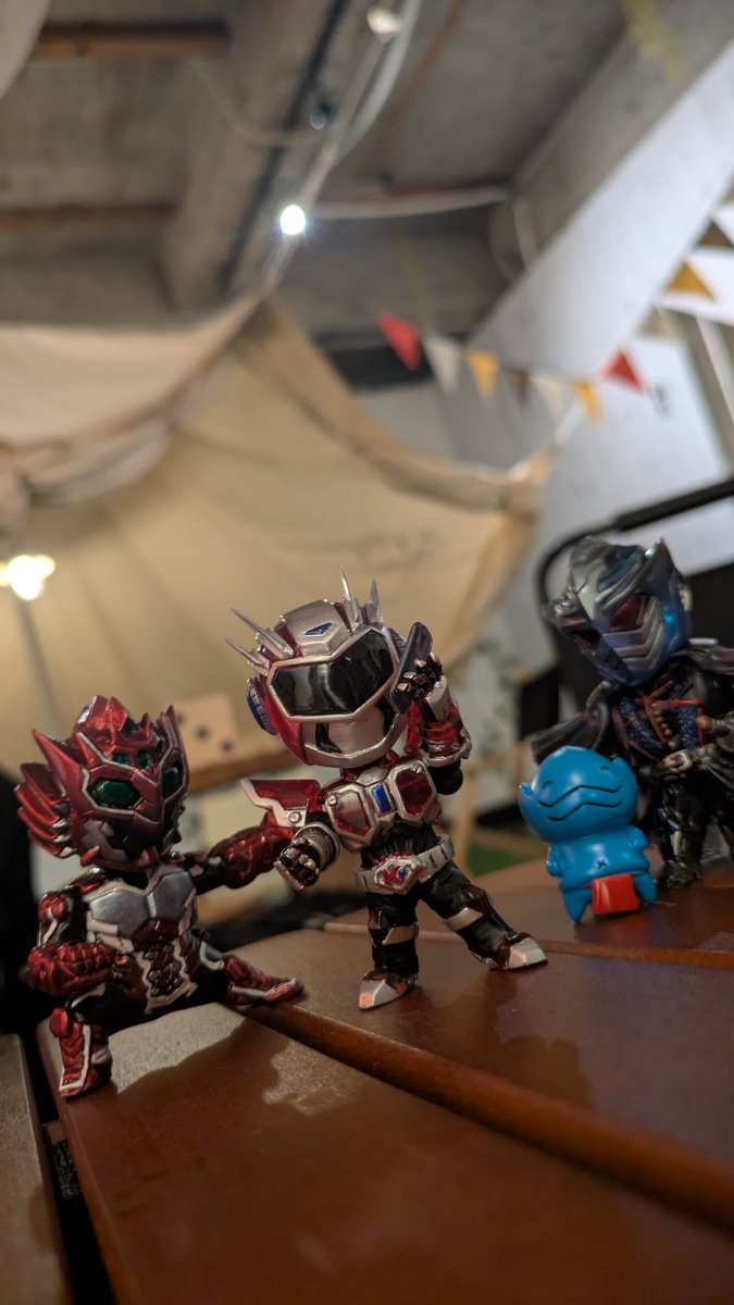 かまや tweet media