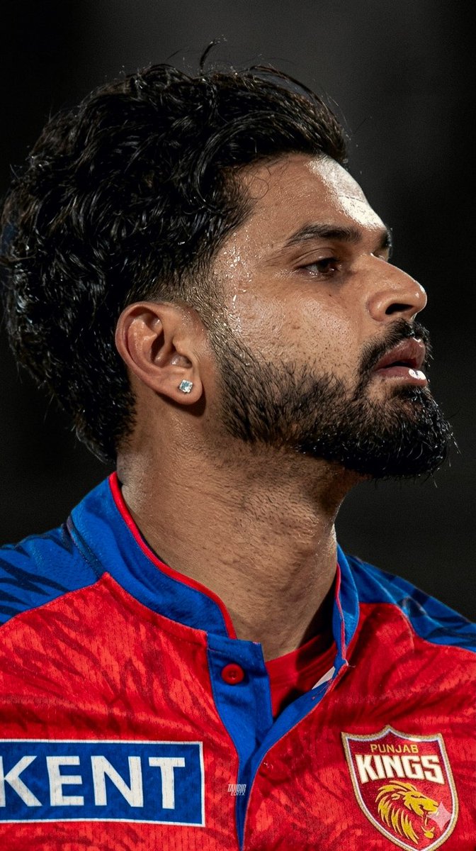 Pics Of Decade tweet media