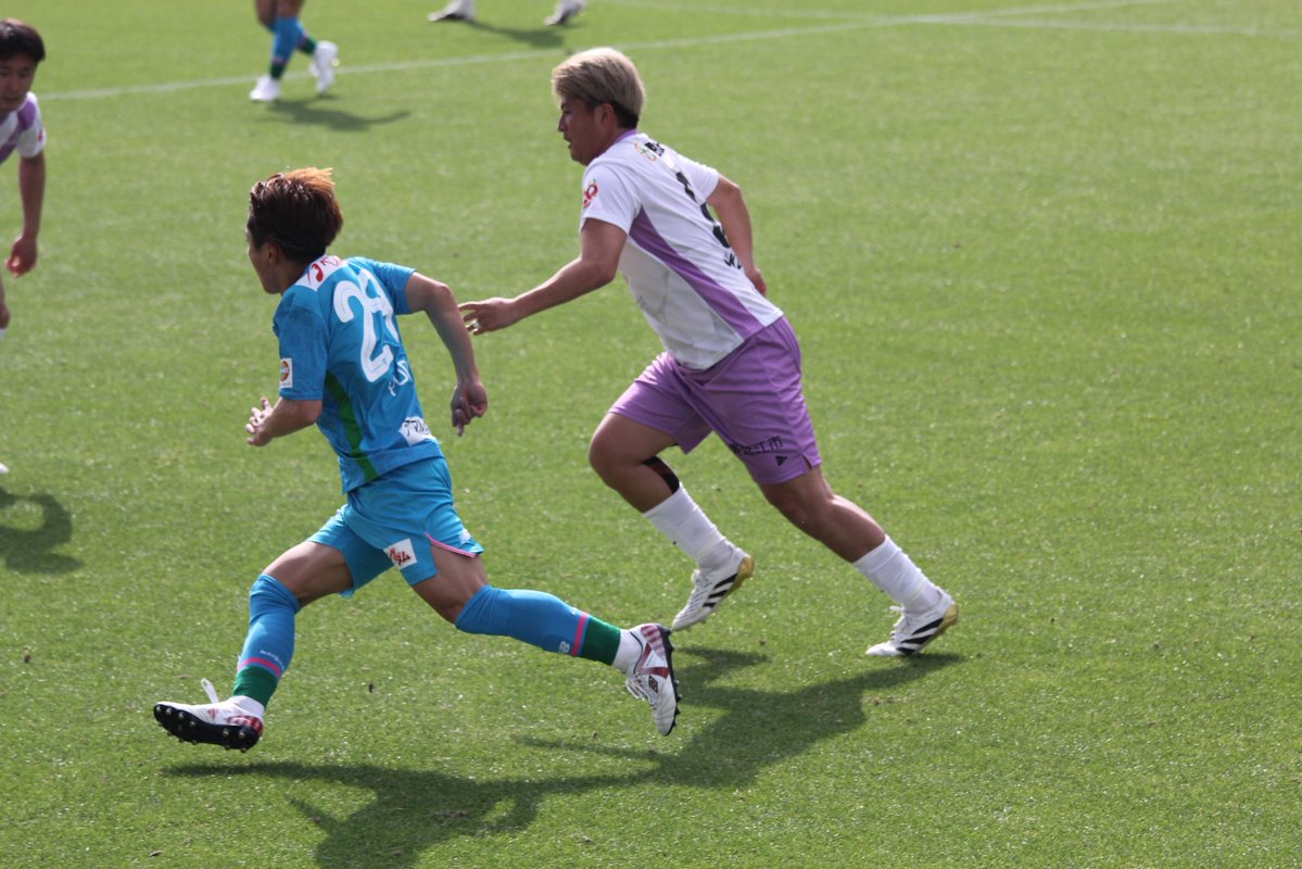 あんな tweet media