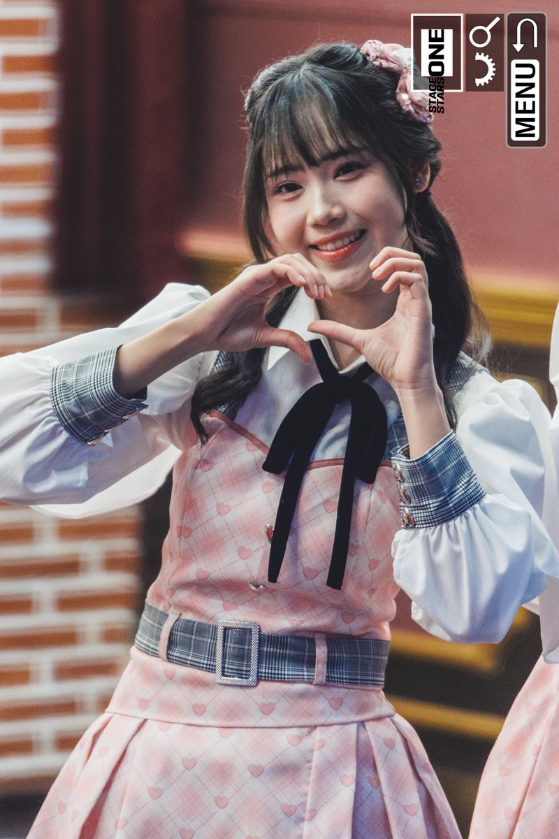 StageStars tweet media