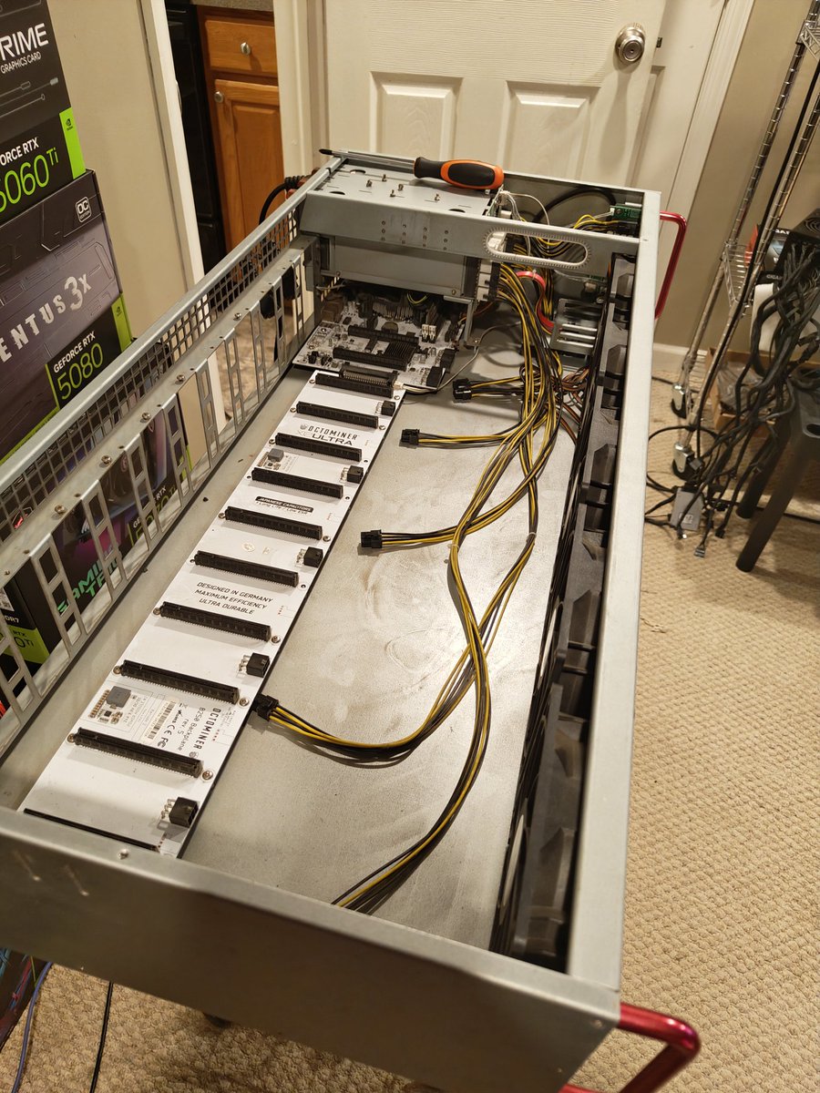 AlphaMine tweet media