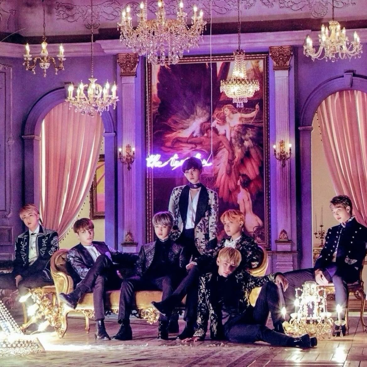 🗃️ | INFO

"Blood Sweat &amp; Tears" de BTS ha superado los 700 MILLONES de reproducciones en Spotify

Su décima canción en conseguirlo

CONGRATS BTS!! 🎉🎊