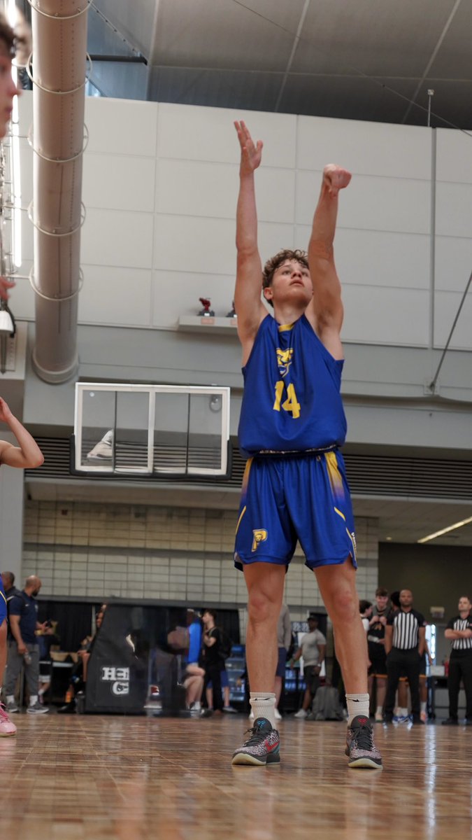 ThePanthersBC's tweet photo. 17U Academic defeat Empire Youth Athletics 77-59 at @TheHoopGroup Jersey Jam Fest. 

'27 @agoldschneider1- 21 pts
'27 @bishopfos3- 15 pts/ 3 stl
'27 @DerstineZachary- 8 pts/ 10 reb https://t.co/huUOhvR3Re