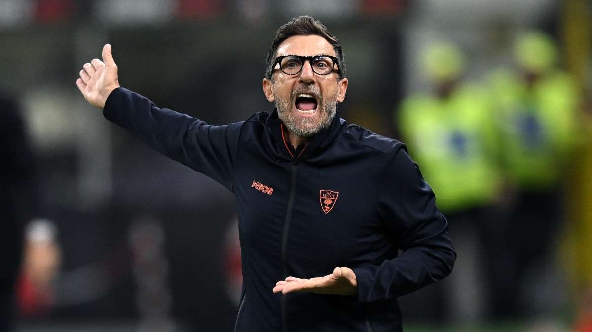 NicoSchira's tweet photo. #DiFrancesco: “C’era un rigore su Cheddira. Ci prendiamo il fatto di essere sopra di un punto: se campionato finisse oggi, saremmo salvi. Il Dna di questa squadra è la compattezza. Voglio vedere una squadra che giochi a calcio. Siamo in linea con gli obiettivi di inizio stagione” https://t.co/D00NCYTt1W