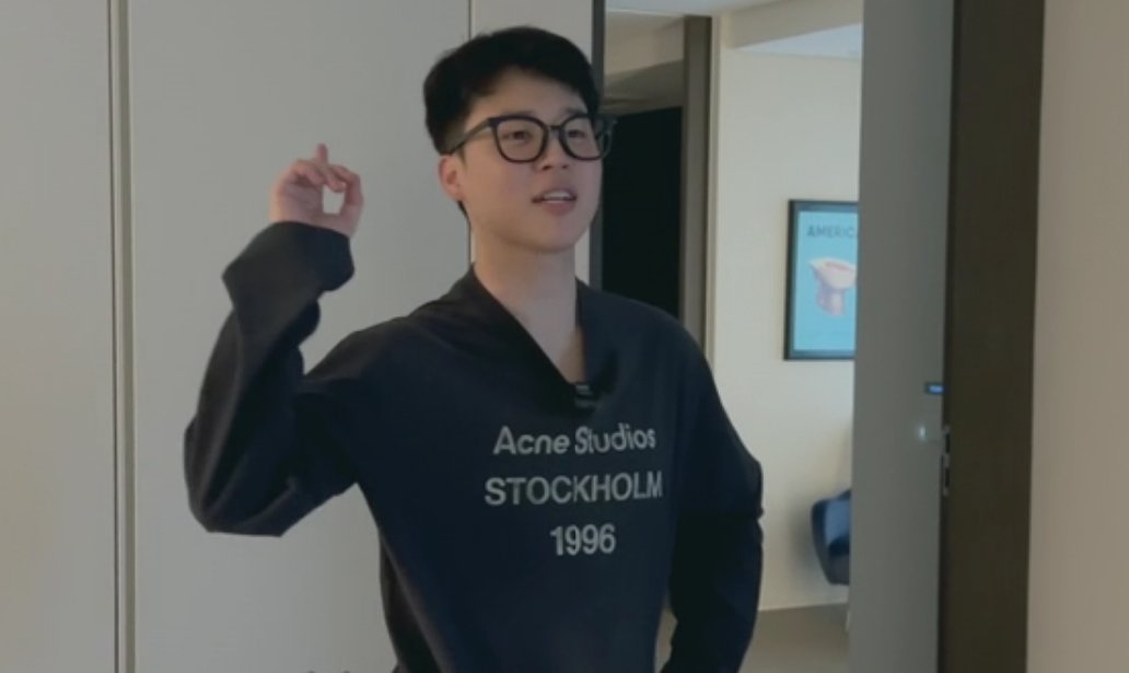 Courtney⁷✦✧🪭 tweet media