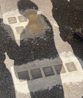 Kappaviola14's tweet image. La storia non cambia se tu non la cambi

#kiavedilettura di #kappaviola volutamente obbligata :

kappaviola.blogspot.com/2026/04/la-sto…

#KDAY #25apr26 #KDL