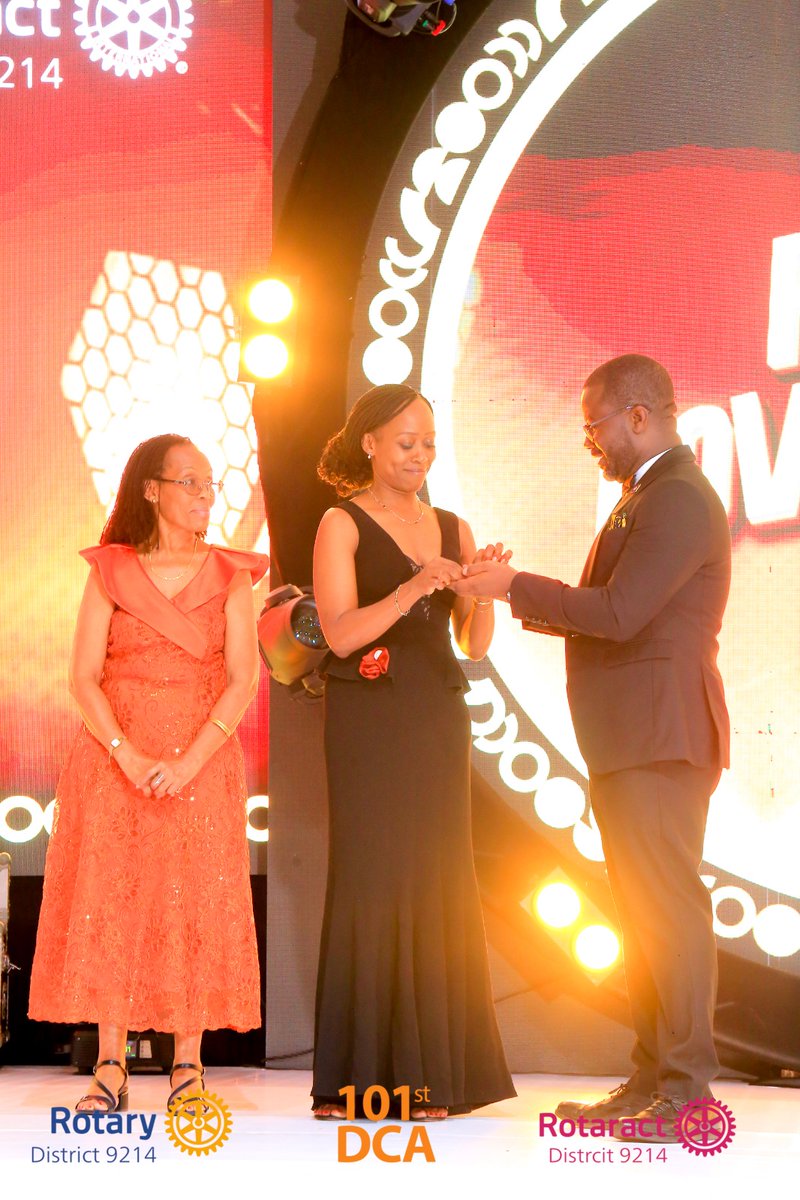 RotaryDistrict9214 tweet media