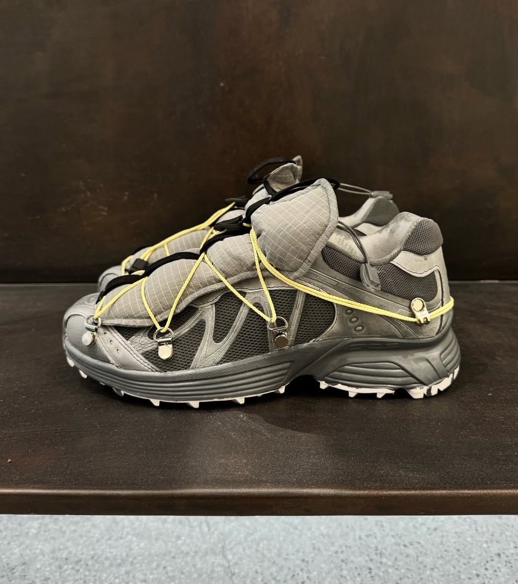 Ovrnundr tweet media