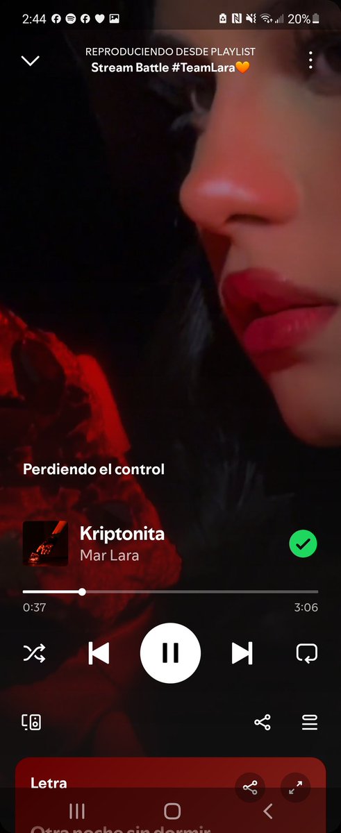 Liz Avila 🥤🍩 tweet media