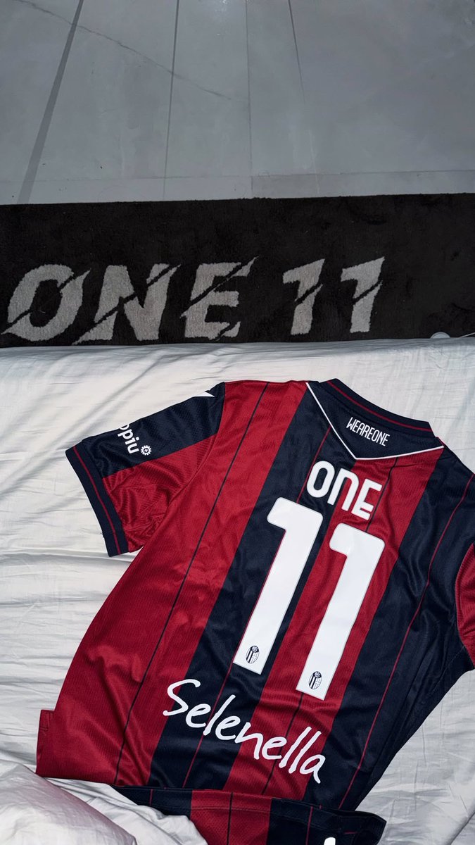 lorealesluca's tweet photo. ✨️.... ONE 11.....✨️
#LucaOne25A
#LoRealEsLuca❣️
#TeamLuquista
#SiempreContigo
#ONE11 https://t.co/1pFKdIj8gR