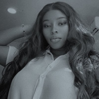 CharlotteConfi2's tweet photo. #NewProfilePic https://t.co/rAPw8Jqbpc