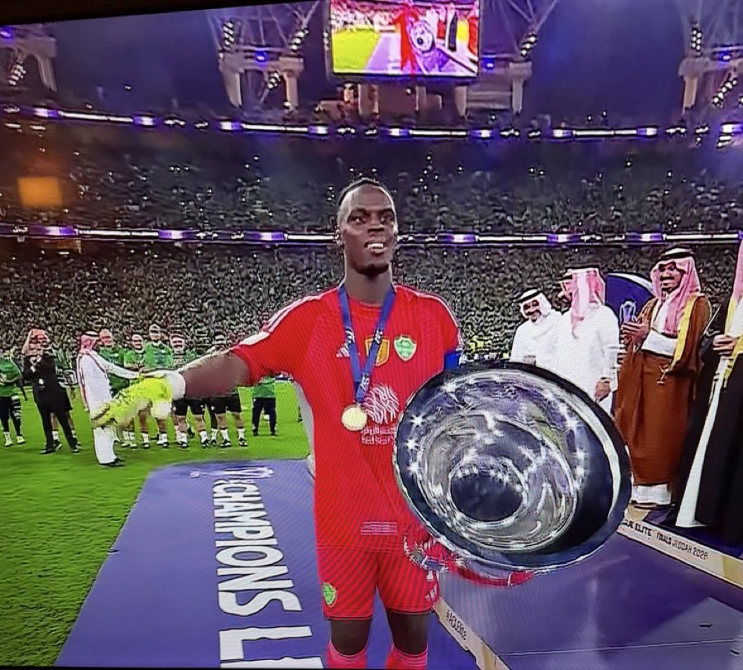 عبدالله القحطاني tweet media