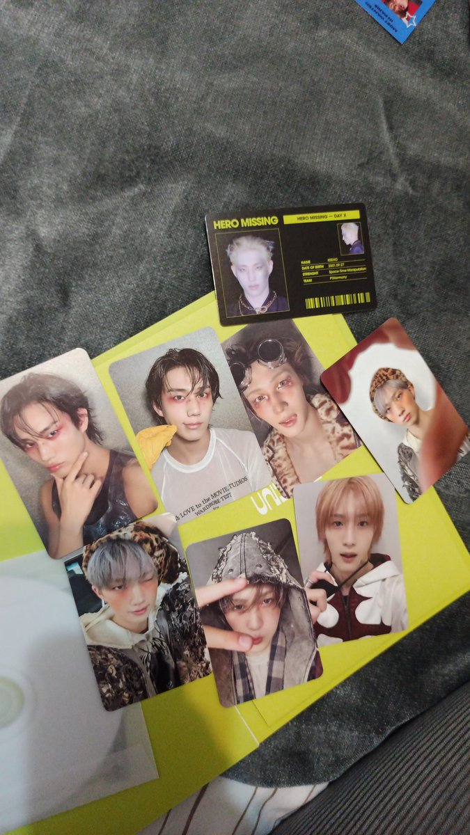 ays♡ is seeing piwon tweet media