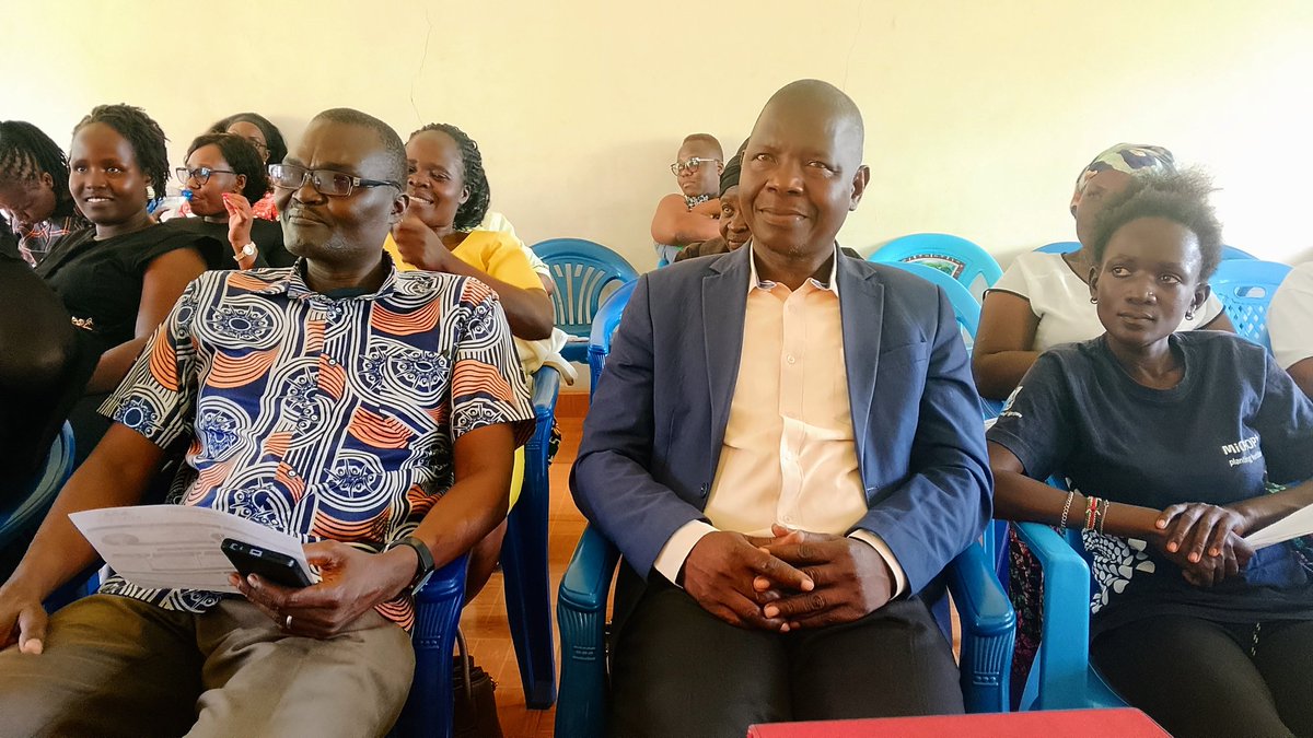 MatunguSJC's tweet photo. @IpasOrg @Ipas_AA @rhnkorg @DefendersKE @AmnestyKenya @unwomenafrica @UhaiWetu @NLinKenya @risingtogreatn @ruraltoglobal The meeting featured an insightful overview of the project, highlighting its entire journey—from how MaCEN began to its vision, mission, and goals. It also explored how the Silent No More Project came into existence, including its implementation through a well-developed toolkit. https://t.co/57XgR07X7F