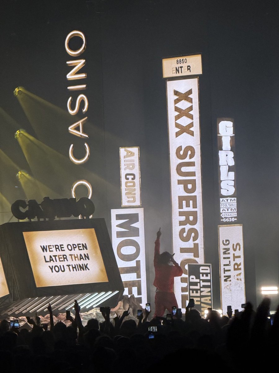 marco 🦦. tweet media