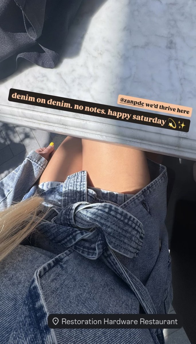 AshThompson30's tweet photo. a basic girl saturday never hurt anyone ✨ @ChicagoRH https://t.co/gbO4i3hjW7