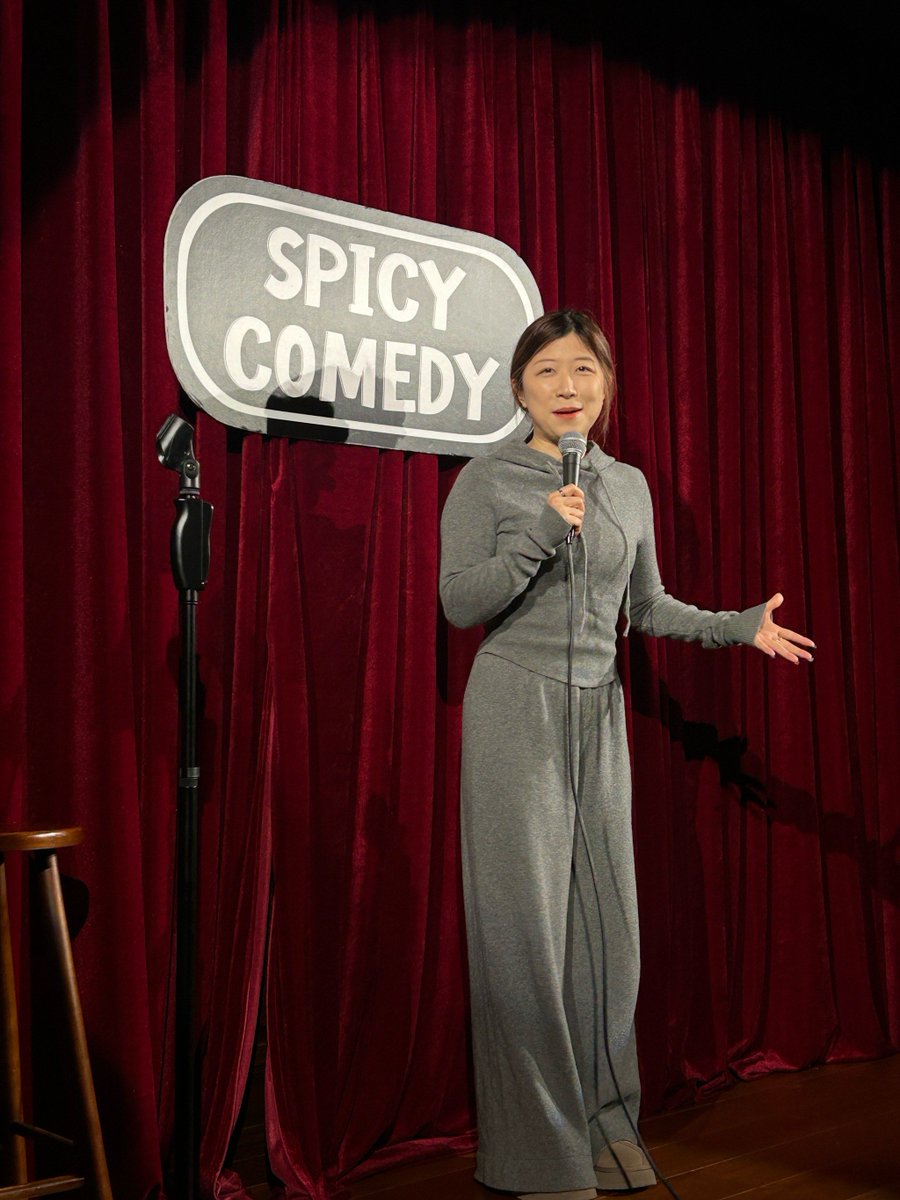 Lady Flora Pinky tweet media