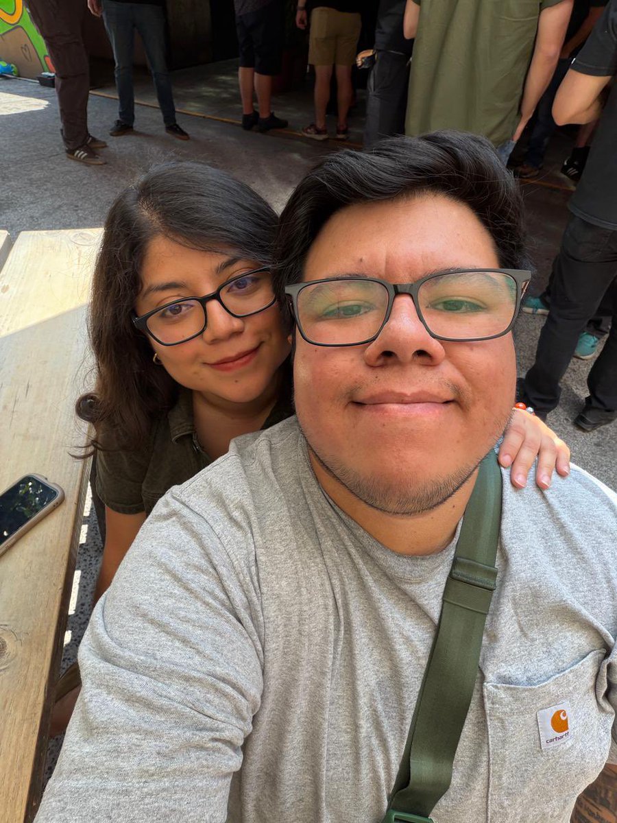 YozAnds's tweet photo. @Macaarrones 💕 https://t.co/DJNhdtAkWC