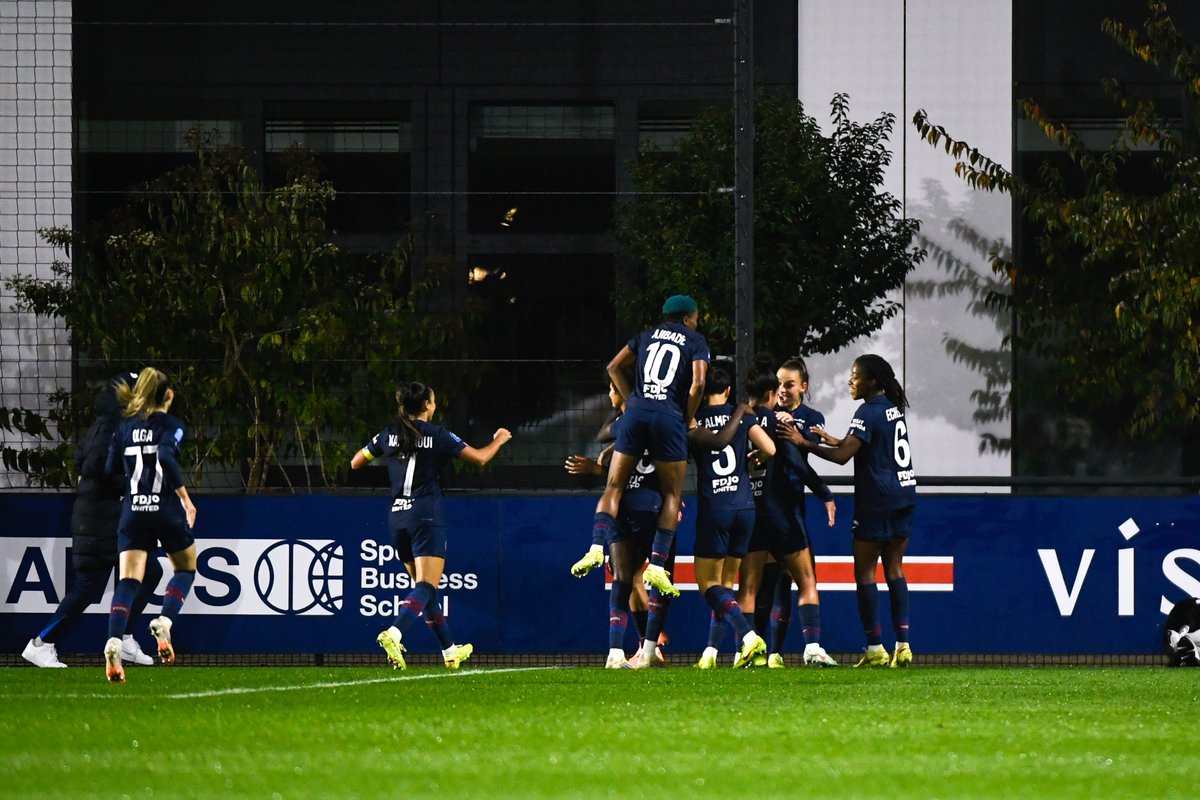 Le <a href="/PSG_Feminines/">PSG Féminines</a> a remporté ses 7 derniers matches d'#ArkemaPL, sa meilleure série depuis novembre 2021-février 2022 sous Didier Ollé-Nicolle (7 également) #FCF91PSG