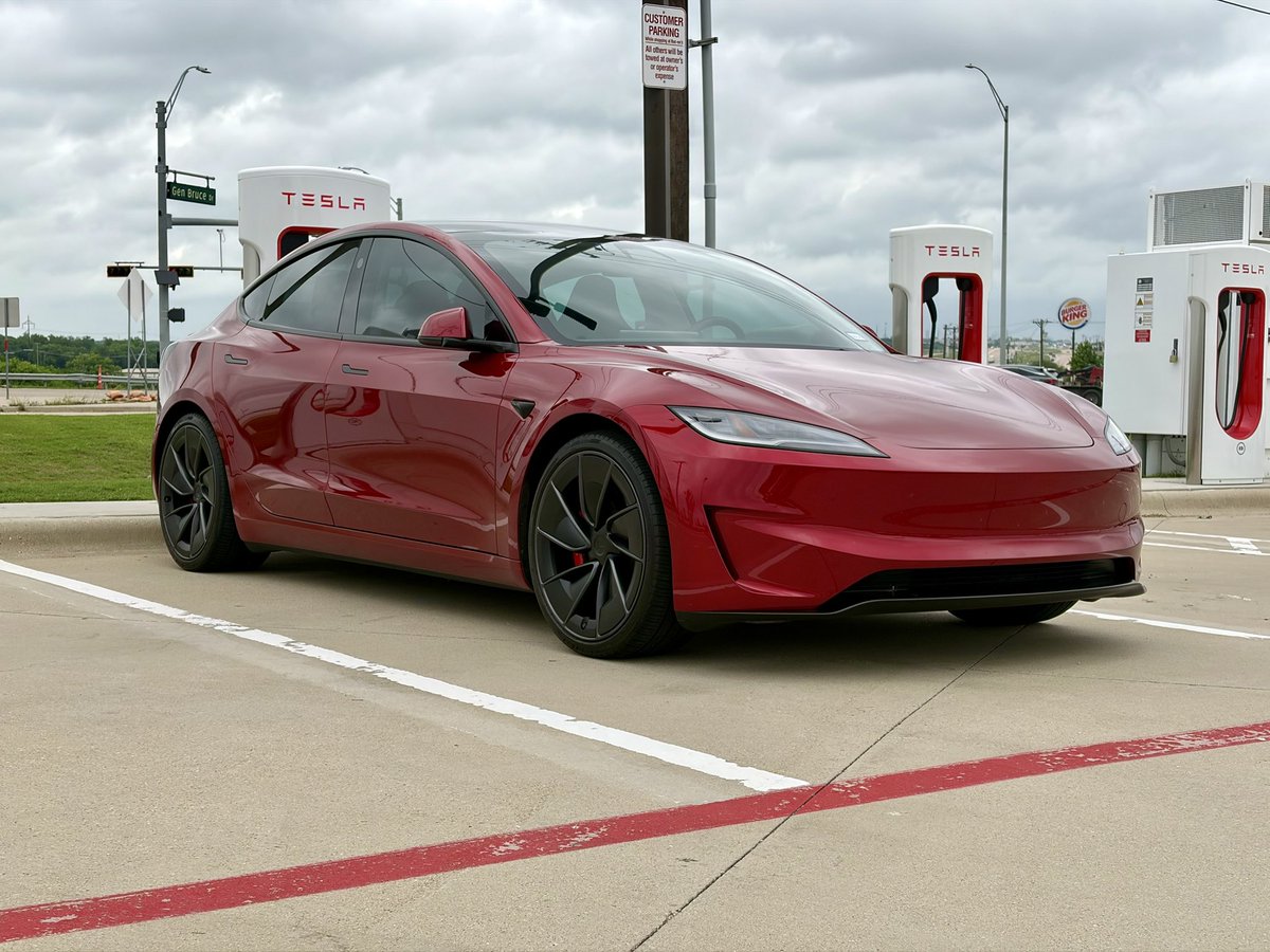 TechOperator tweet media