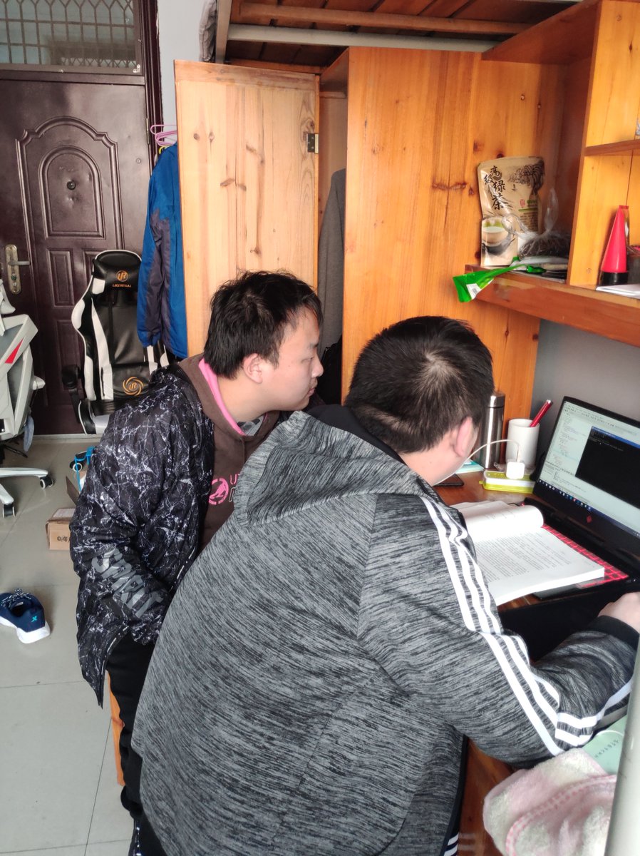 yenny3mmm's tweet image. "Teamwork makes the dream work!  Share your go-to collaboration hack for smoother group projects—we’re all ears! #CollabWin #TeamEffort"