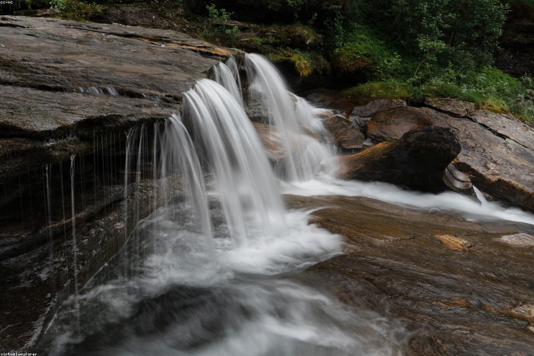 TIMES_ENG's tweet image. by 2050, 4 billion people will face a severe water crisis, with rivers like the Colorado, Nile, and Ganges drying up. Get ready: the next world war won’t be over oil, but the dwindling supply of this precious resource.  #Water #Crisis #Future