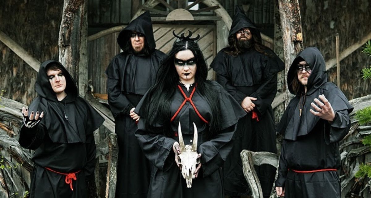 femmetalrocks's tweet image. New article on FemMetal! 

Crimson Day Releases New Single "Hexed" Ahead of Upcoming Album

🔗 tinyurl.com/2dbhymh2

#womeninmetal #femmetal #metalheads